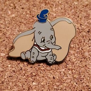 Dumbo Disney pin